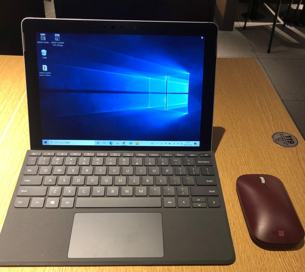 Surface GO（サーフェス）
